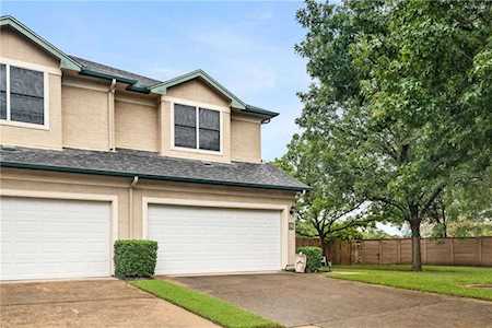 2100 Pipers Field DR #10 Austin, TX 78758