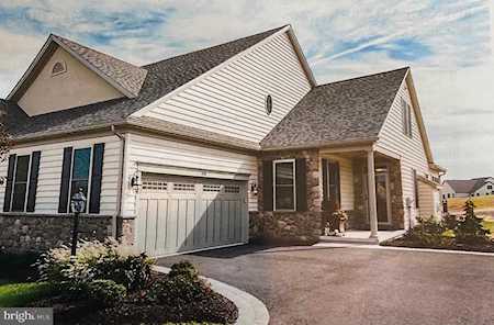 231 Honeycroft Blvd Cochranville, PA 19330