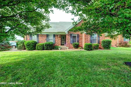 308 Erin Cir Mt Washington, KY 40047