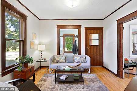 2643 6th Street NE Minneapolis, MN 55418