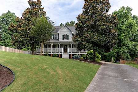 138 Holly Place Canton, GA 30115