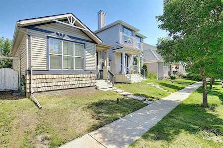 96 Prestwick Heights SE Calgary, AB T2Z 4H8