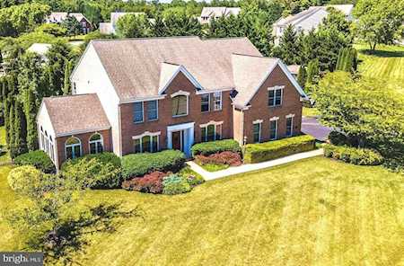 25 Woodmere Circle Middletown, MD 21769