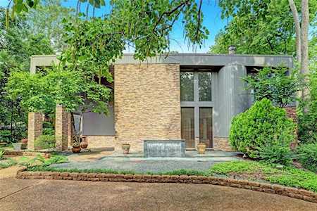 431 Hedwig Rd Piney Point Village, TX 77024