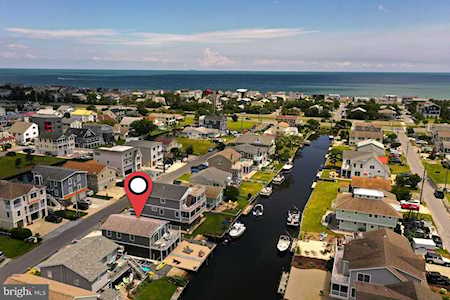 122 Henlopen Dr Bethany Beach, DE 19930