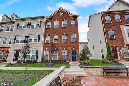7215 Greenfitch Way Hanover, MD 21076