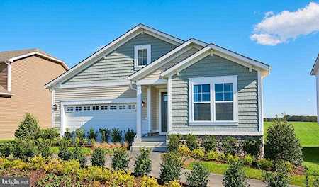 71 Patterson Dr Stewartstown, PA 17363