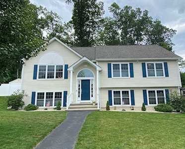 58 Vista Circle Holden, MA 01520