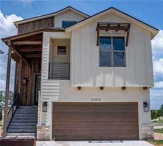 25804 Case LN Spicewood, TX 78669
