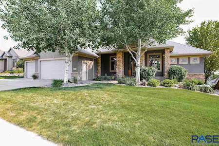 1912 W Tyler Cir Brandon, SD 57005