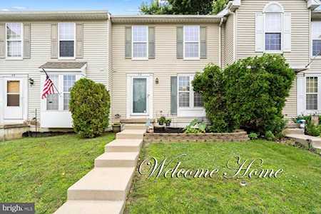 26 Parliament Dr Mount Holly, NJ 08060