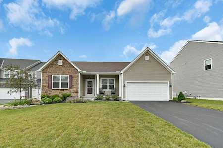 1347 Twelve Oaks Court Blacklick, OH 43004