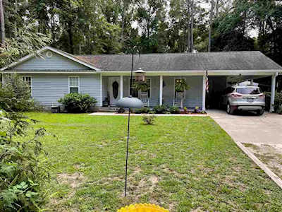 42 Rochelsie Rd Crawfordville, FL 32327