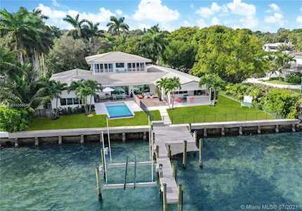 1300 NE 94th St Miami Shores, FL 33138