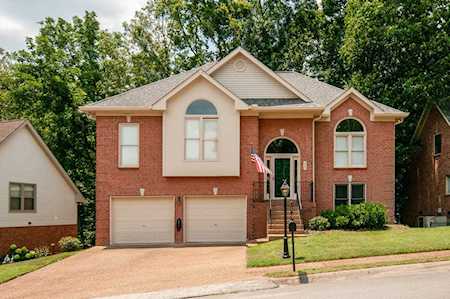 3821 Lakeridge Run Nashville, TN 37214