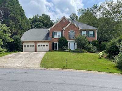 1455 Sever Woods Ct Lawrenceville, GA 30043