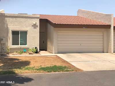 6824 W Caron Drive Peoria, AZ 85345
