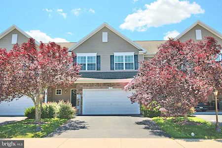 12 Musket Dr Gettysburg, PA 17325