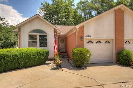 46888 Charring Cross Ct Shelby Twp, MI 48317