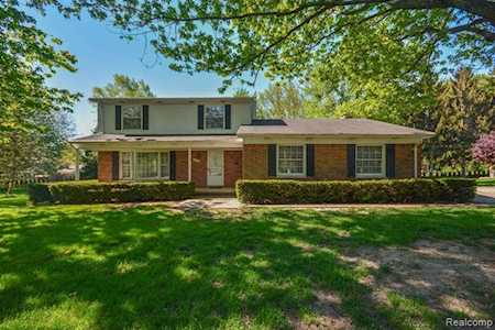 46701 N Territorial Rd Plymouth Twp, MI 48170