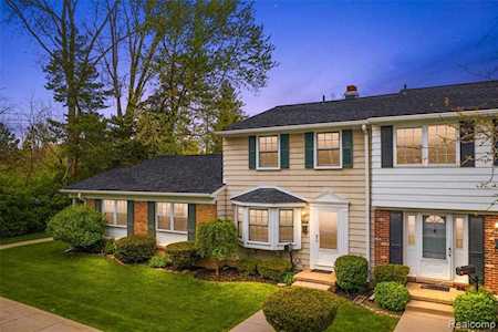 19487 Eddington Pl Northville Twp, MI 48167