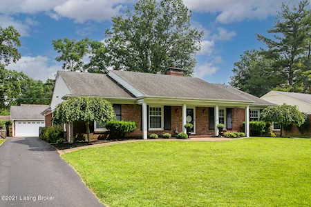 3904 Burning Bush Rd Louisville, KY 40241
