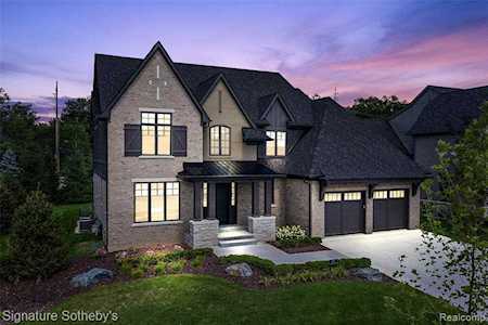 3824 Poppleton Ct Troy, MI 48084