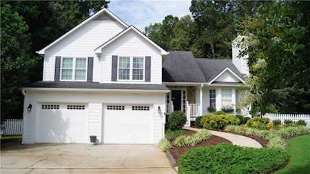 2570 Valley Ridge Dr Cumming, GA 30040