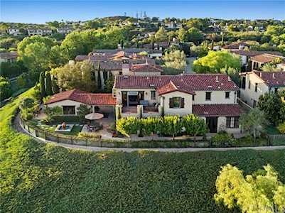 16 Gentle Breeze Newport Coast, CA 92657