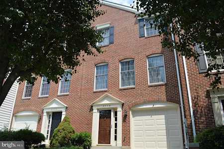 2116 Brecken Dell Ct Frederick, MD 21702
