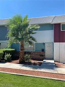 653 Greenbriar Townhouse Way Las Vegas, NV 89121