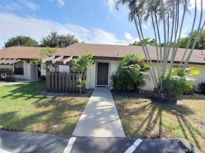 102 Via De Casas Norte #102 Boynton Beach, FL 33426