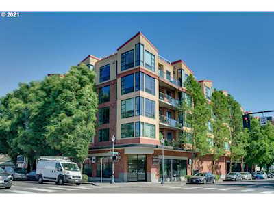 1620 NE Broadway St #228 Portland, OR 97232