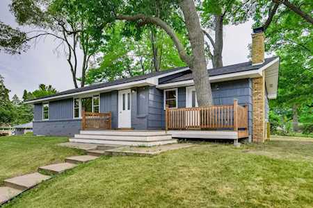 2728 Woodcrest Drive Mounds View, MN 55112