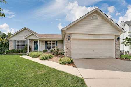 1355 Spring Park St Charles, MO 63303