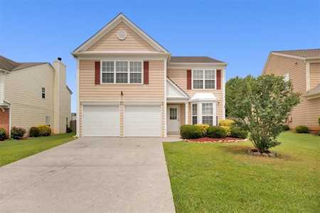 2078 Clearvista Dr NW Acworth, GA 30101