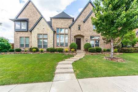 5929 Beacon Hill Drive Frisco, TX 75036