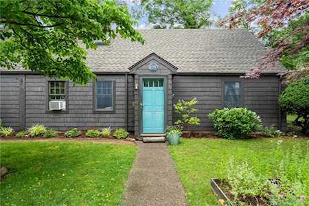 133 Phillips Rd East Greenwich, RI 02818
