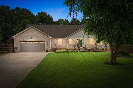 1576 Oak Plains Rd Ashland City, TN 37015