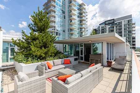 560 6 Ave SE #705 Calgary, AB T2G 1K7