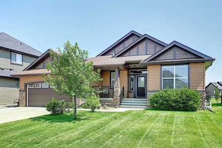 130 Boulder Creek Ct Langdon, AB T0J 1X3