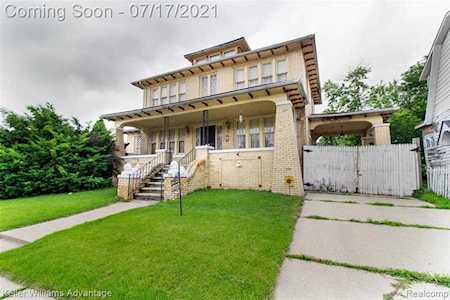 19137 Charest St Detroit, MI 48234
