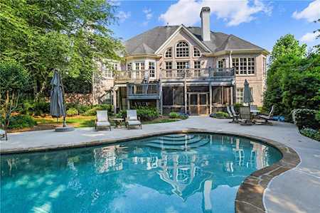 210 Pembrook Place Roswell, GA 30075
