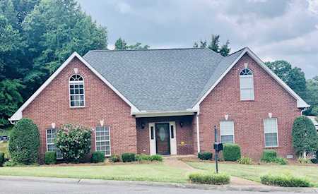 1800 Brookvalley Pl Mount Juliet, TN 37122