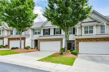 547 Hillside Trl Woodstock, GA 30188