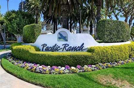 7582 Seabluff Dr #102 Huntington Beach, CA 92648