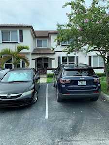 8725 SW 152nd Ave #317 Miami, FL 33193