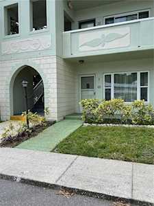 2386 Sumatran WAY #2 Clearwater, FL 33763