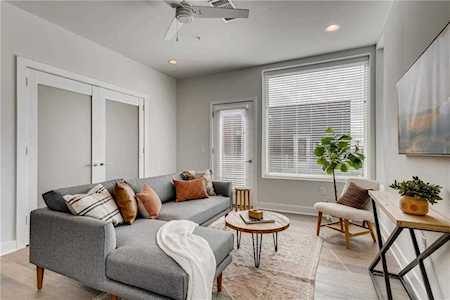 1800 E 4th ST #307 Austin, TX 78702