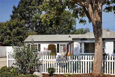 2113 Federal Ave Costa Mesa, CA 92627